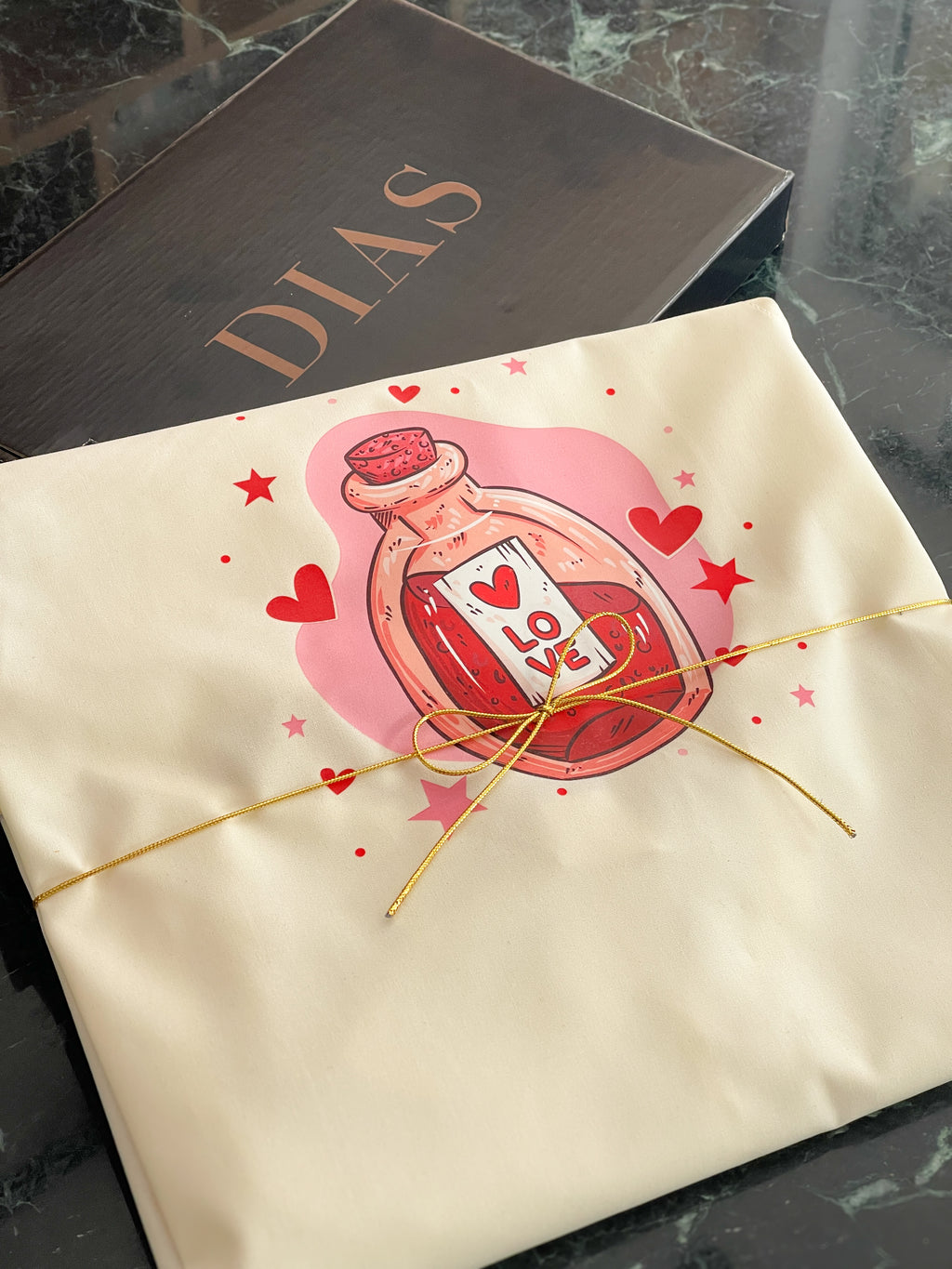 Престилка (DRUNK in LOVE) бела #068