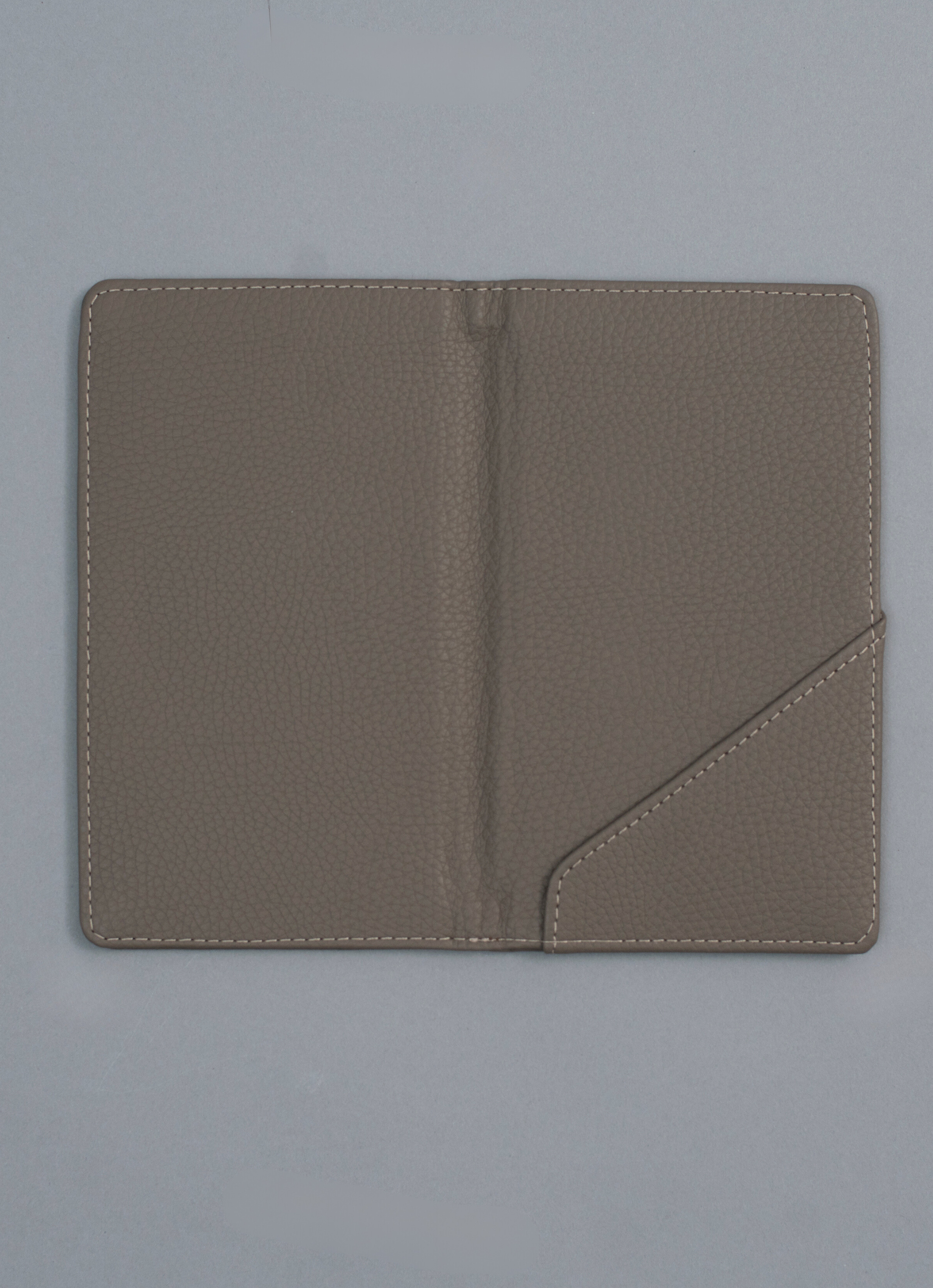 Холдер за сметки МАДРИД