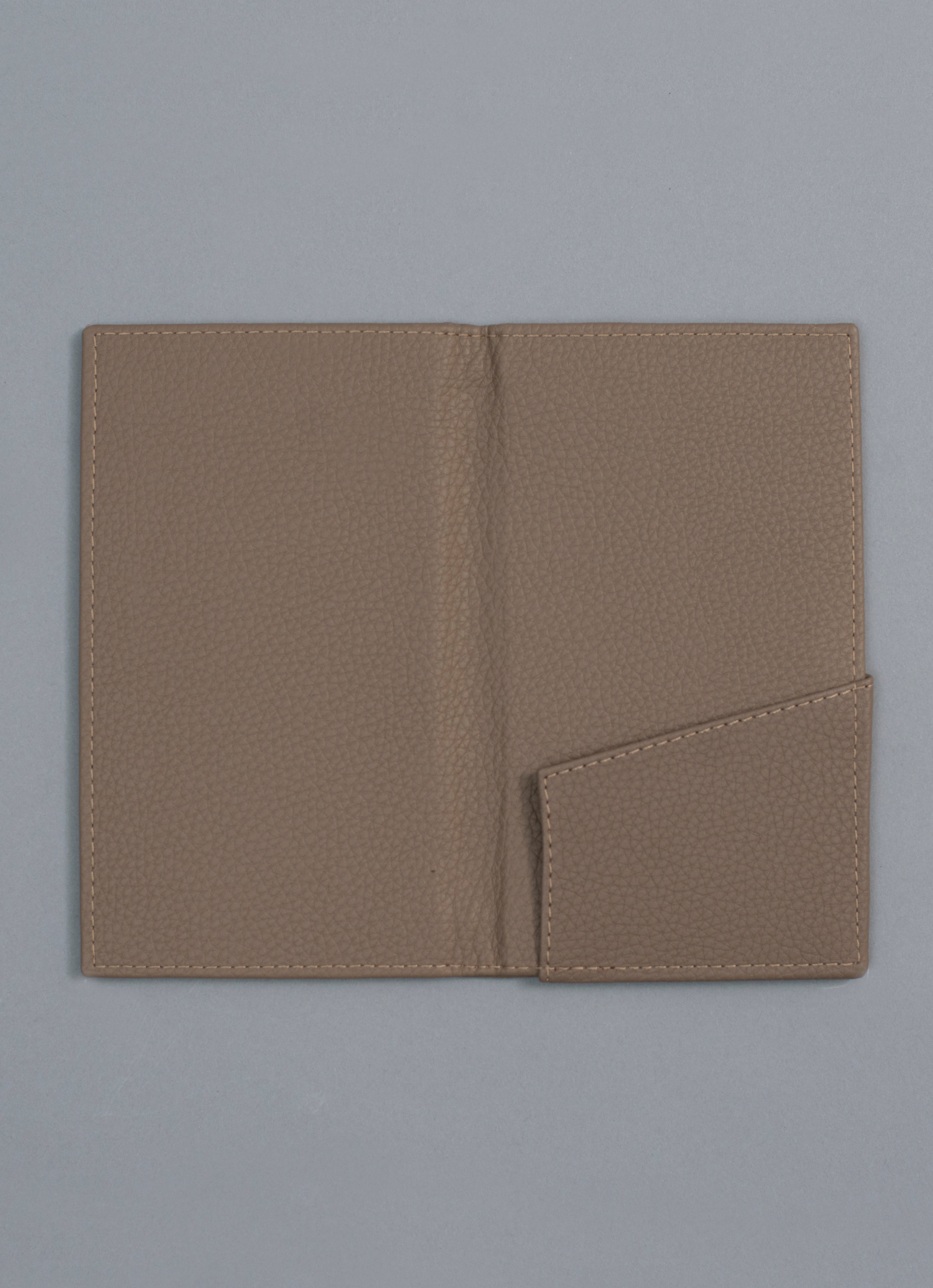 Холдер за сметки МАДРИД