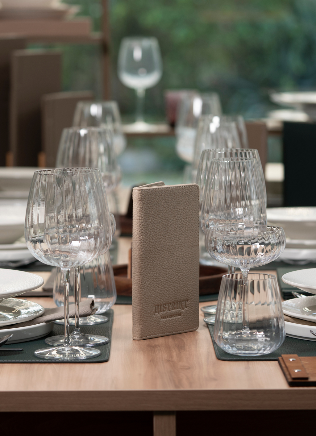 Холдер за сметки МАДРИД