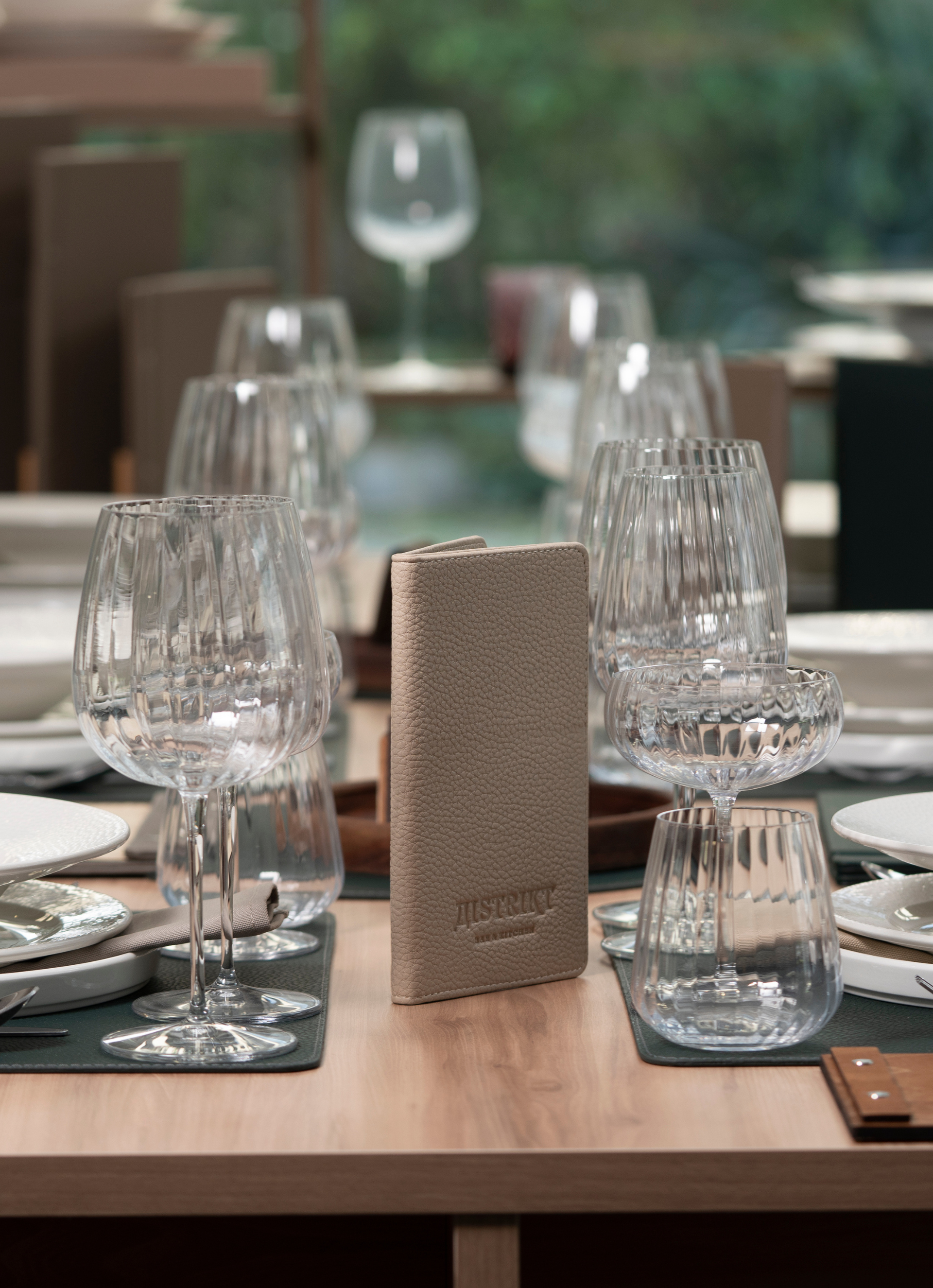 Холдер за сметки МАДРИД