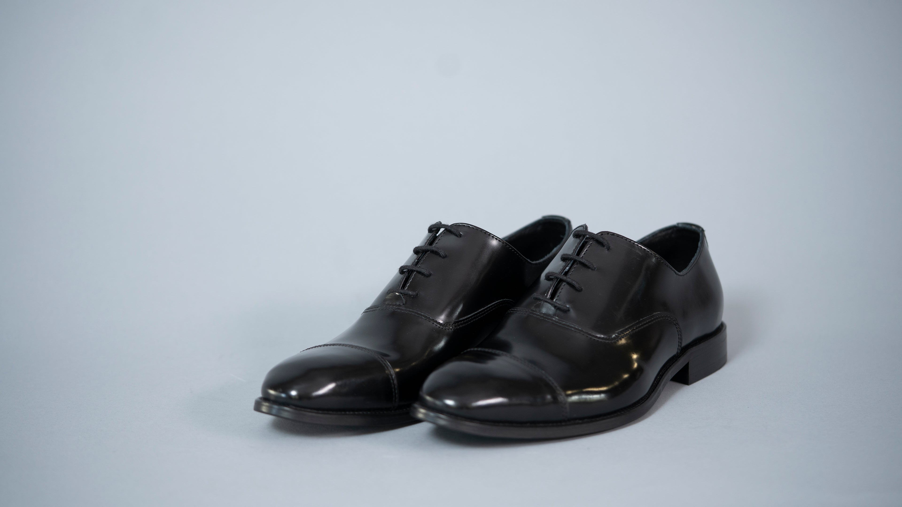 Машки чевли со висок сјај 2023-441-10-42