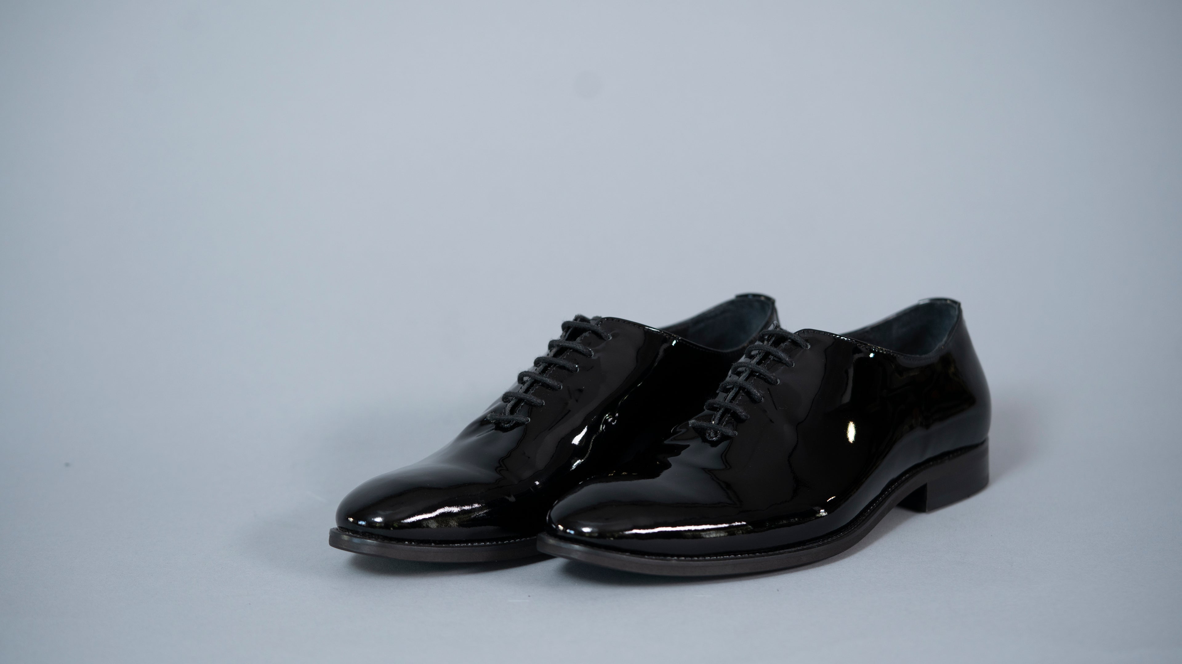 Машки чевли со висок сјај 2023-441-10-42