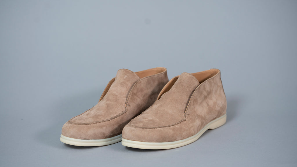 Машки получизми Chukka Boots 456-41-42 крем велур