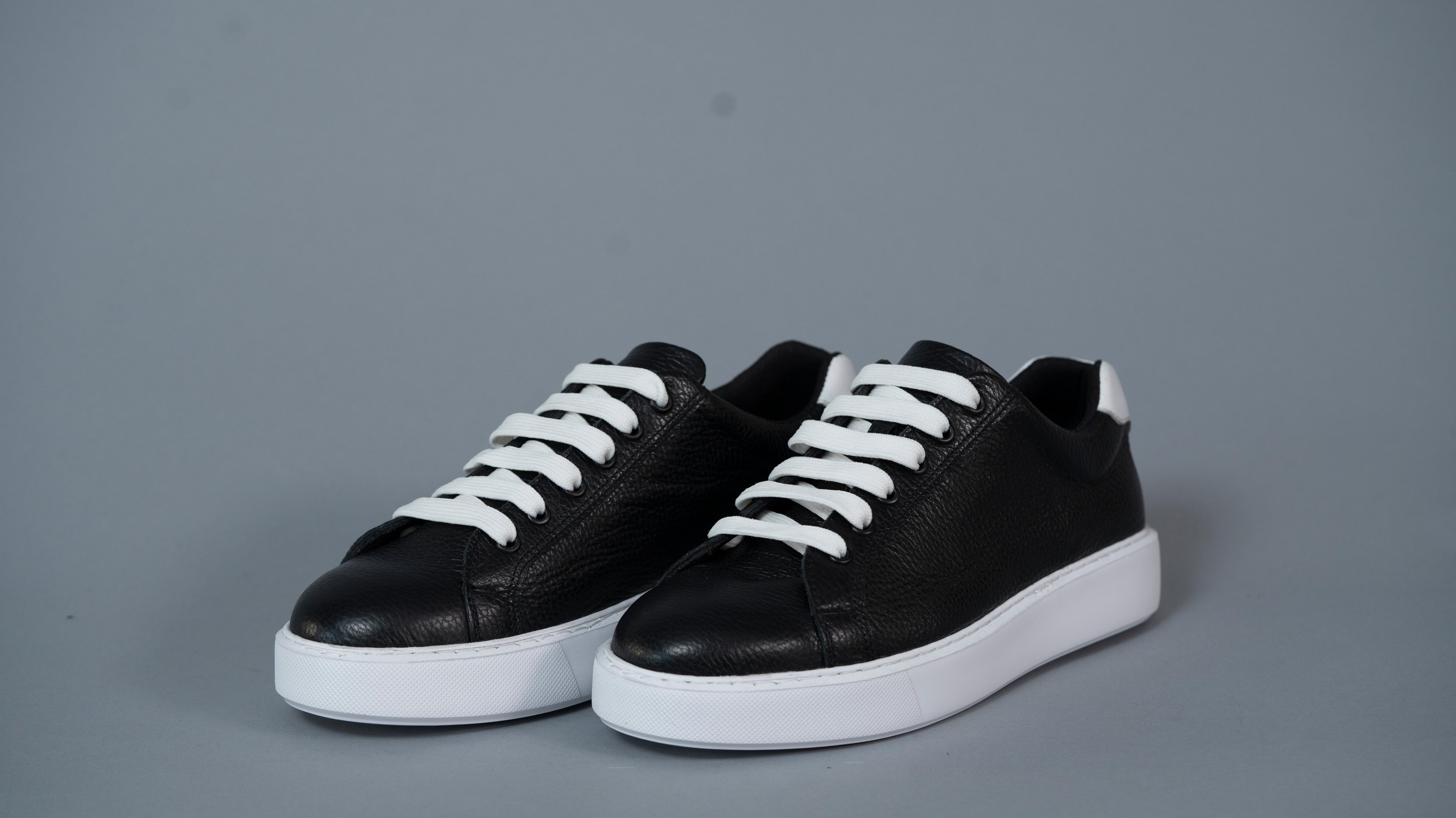 Машки патики