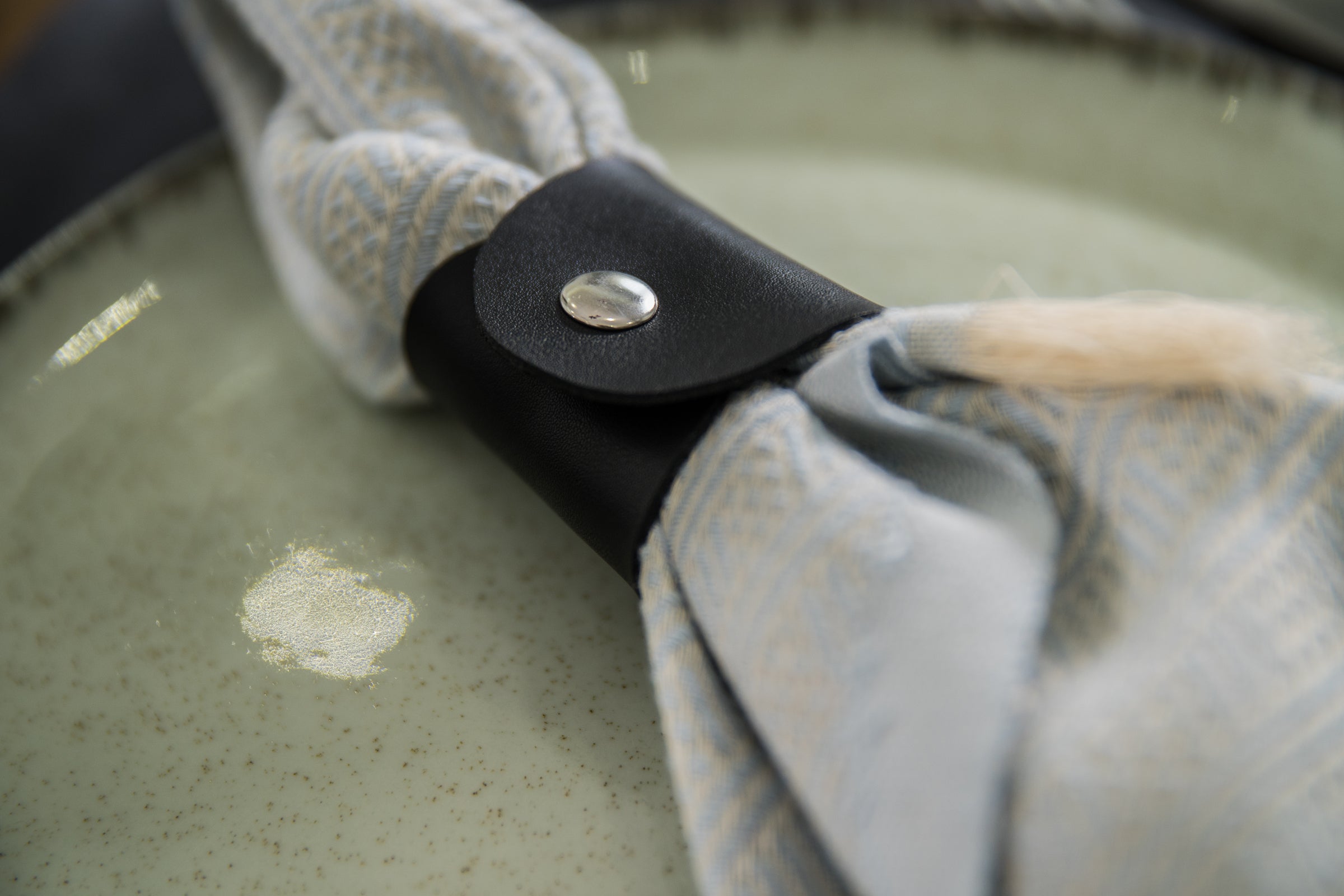 ДРЖАЧ ЗА САЛФЕТИ MONACO