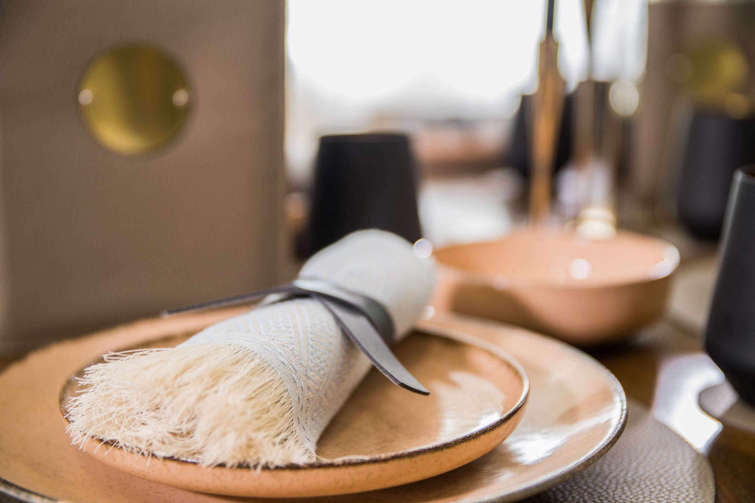 ДРЖАЧ ЗА САЛФЕТИ MONACO